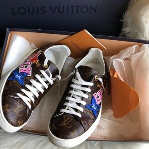 Louis Vuitton Monogram Heart Sneakers, LV Frontrow Sneakers, women’s size 5.5”